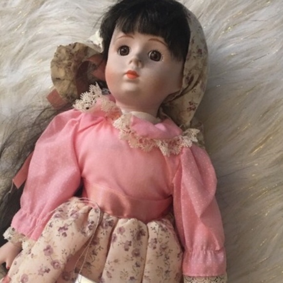 Heritage Other - VINTAGE DOLL